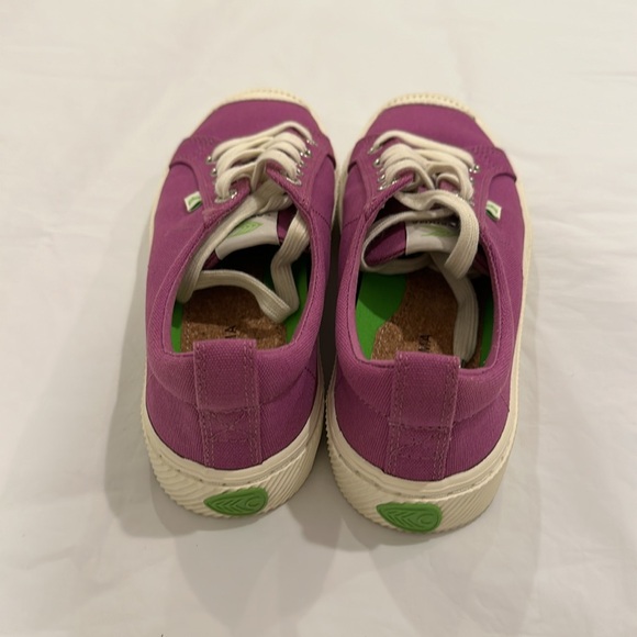 Cariuma Women’s Sneaker Shoes Size 7.5 - Picture 3 of 7